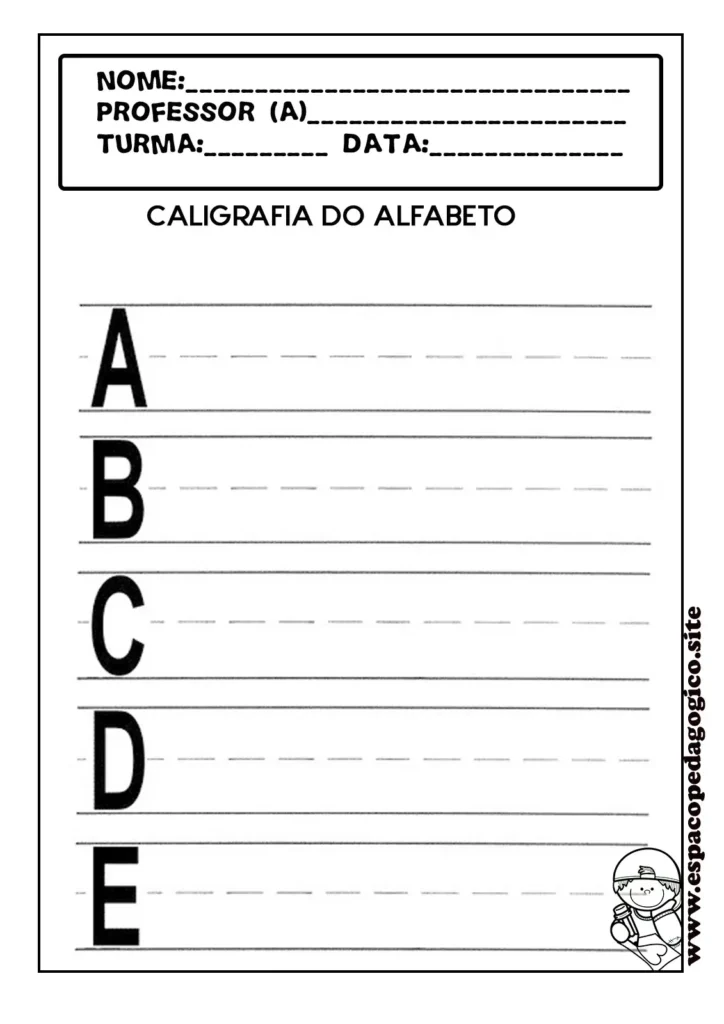 Caderno-de-caligrafia-com-letra-bastão